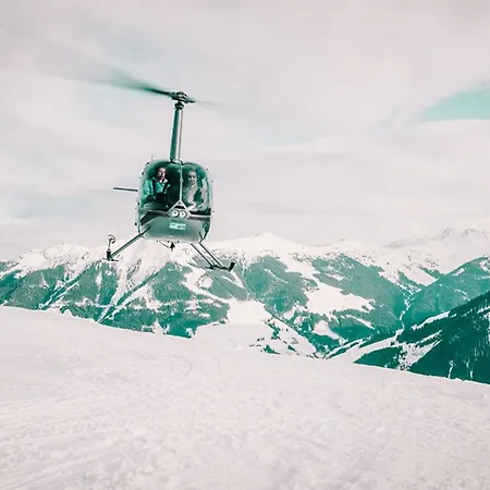 Gluecksschmiede - Hinterglemm מלון