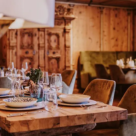 Gluecksschmiede - Hinterglemm מלון