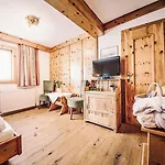 Gluecksschmiede Hotel 4*