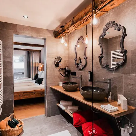 Hotel Gluecksschmiede - Hinterglemm Saalbach-Hinterglemm