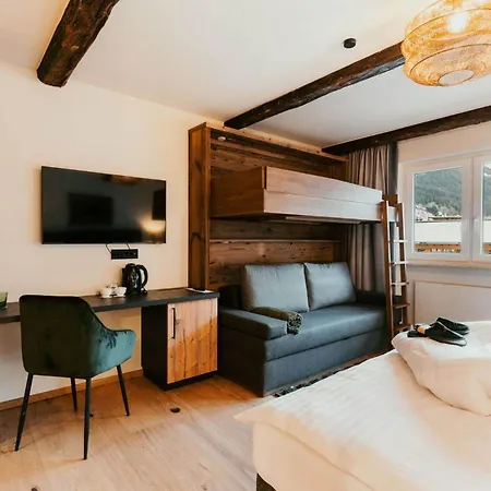Hotel Gluecksschmiede - Hinterglemm