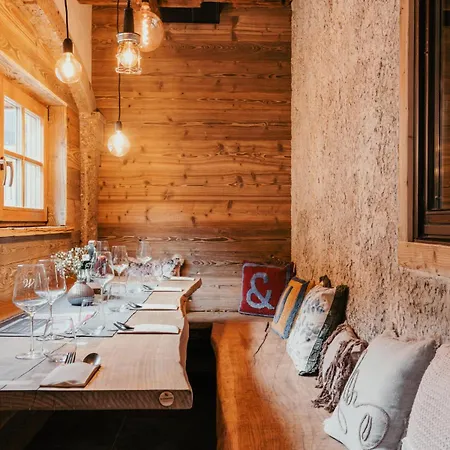 Dorfhotel Glücksschmiede 4* Saalbach