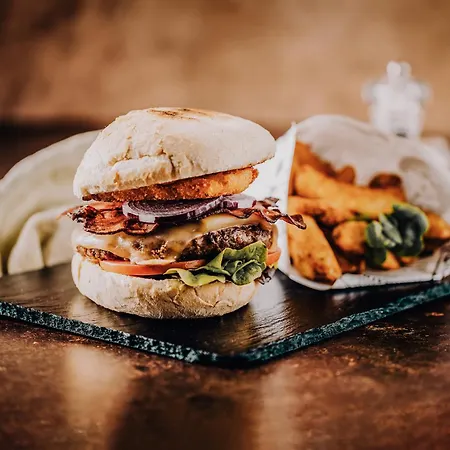 Gluecksschmiede - Hinterglemm ホテル ザールバッハ・ヒンターグレム