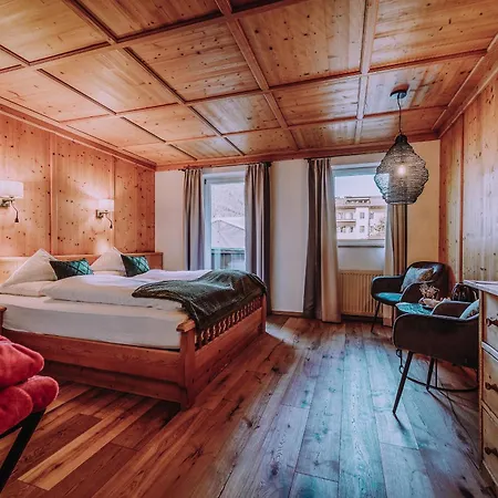 Dorfhotel Glücksschmiede Saalbach
